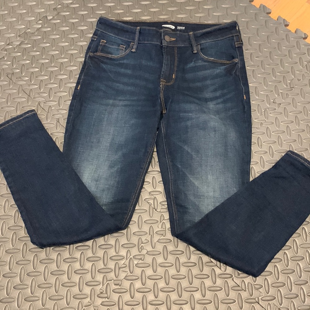 Old navy skinny jeans.